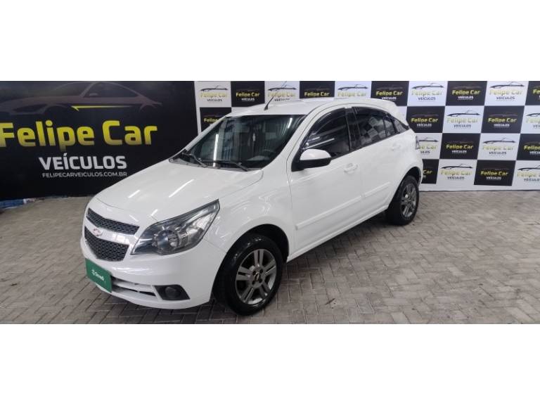 CHEVROLET - AGILE - 2013/2013 - Branca - R$ 37.900,00