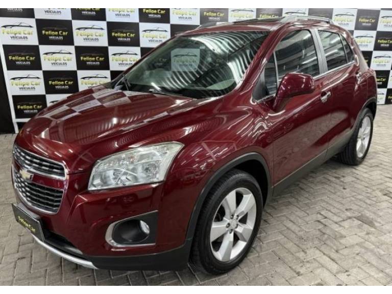 CHEVROLET - TRACKER - 2015/2015 - Vermelha - R$ 68.900,00