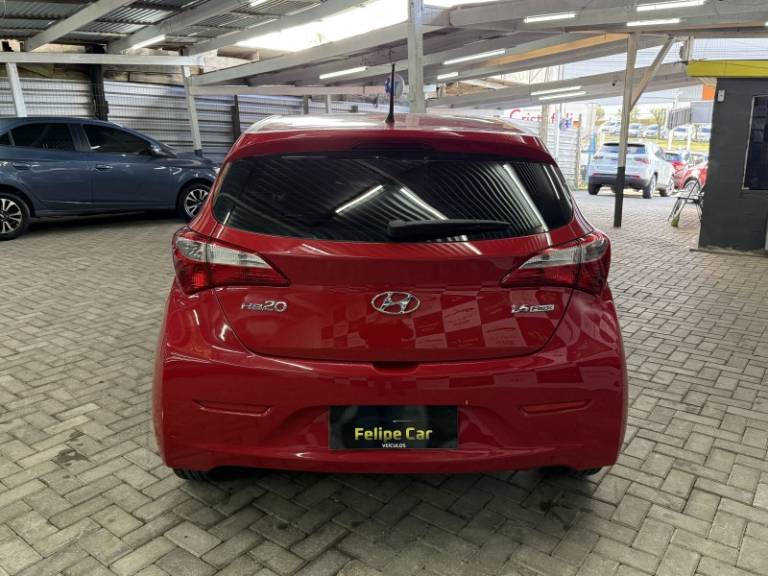 HYUNDAI - HB20 - 2014/2014 - Vermelha - R$ 46.900,00
