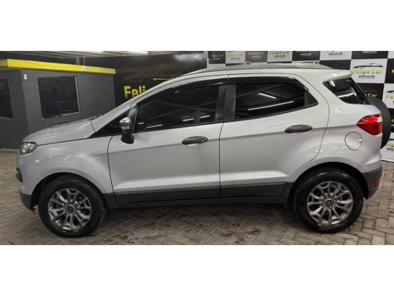 FORD - ECOSPORT - 2013/2013 - Prata - R$ 55.900,00