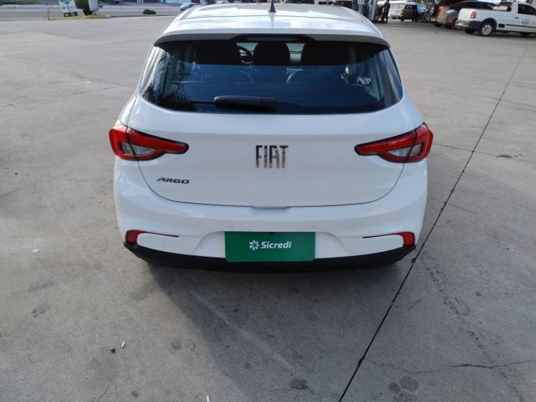 FIAT - ARGO - 2019/2019 - Branca - R$ 55.900,00