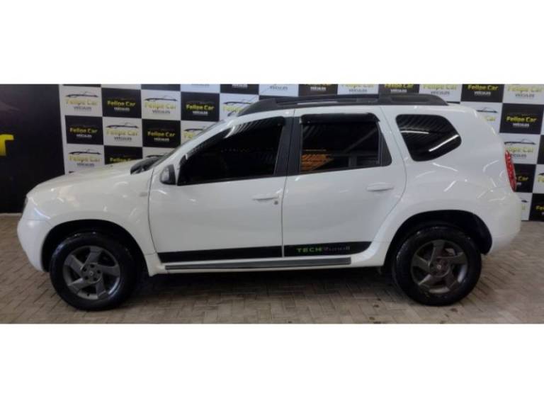 RENAULT - DUSTER - 2015/2015 - Branca - R$ 54.900,00