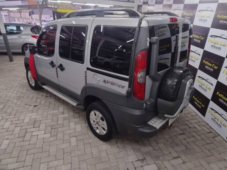 FIAT - DOBLÓ - 2012/2012 - Prata - R$ 44.900,00