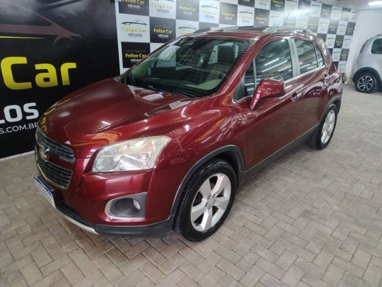 CHEVROLET - TRACKER - 2015/2015 - Vermelha - R$ 68.900,00