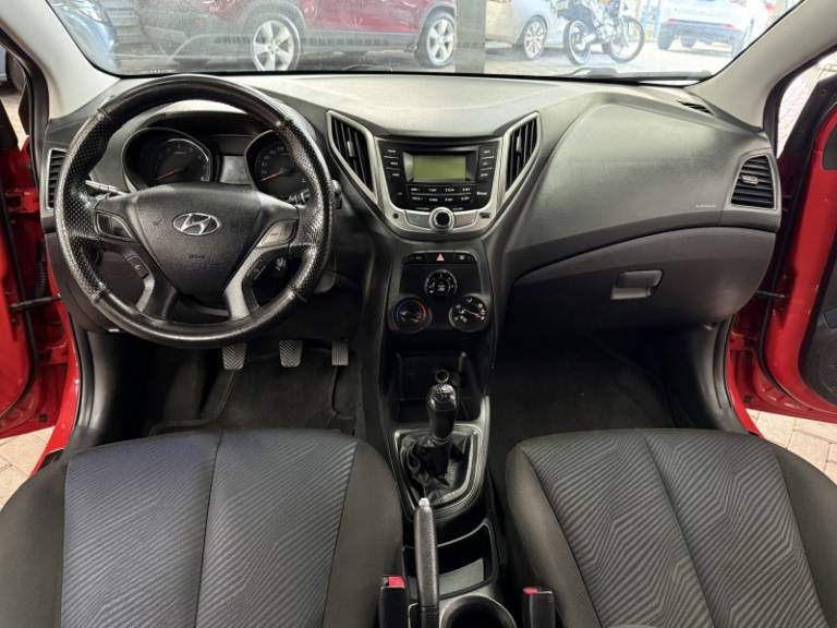 HYUNDAI - HB20 - 2014/2014 - Vermelha - R$ 46.900,00