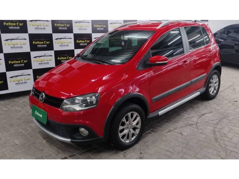 VOLKSWAGEN - CROSSFOX - 2013/2013 - Vermelha - R$ 42.900,00