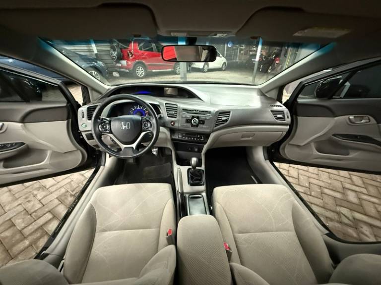 HONDA - CIVIC - 2014/2014 - Preta - R$ 64.900,00
