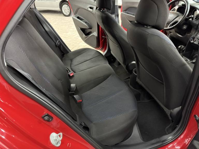 HYUNDAI - HB20 - 2014/2014 - Vermelha - R$ 46.900,00