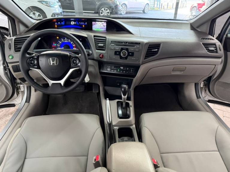 HONDA - CIVIC - 2012/2012 - Prata - R$ 65.900,00