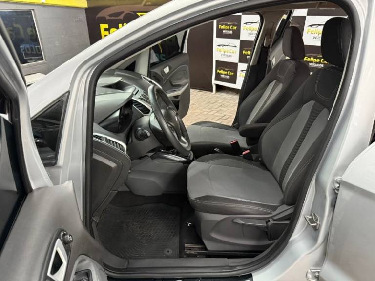 FORD - ECOSPORT - 2013/2013 - Prata - R$ 55.900,00