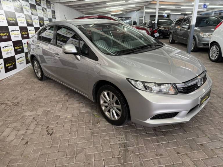HONDA - CIVIC - 2012/2012 - Prata - R$ 65.900,00