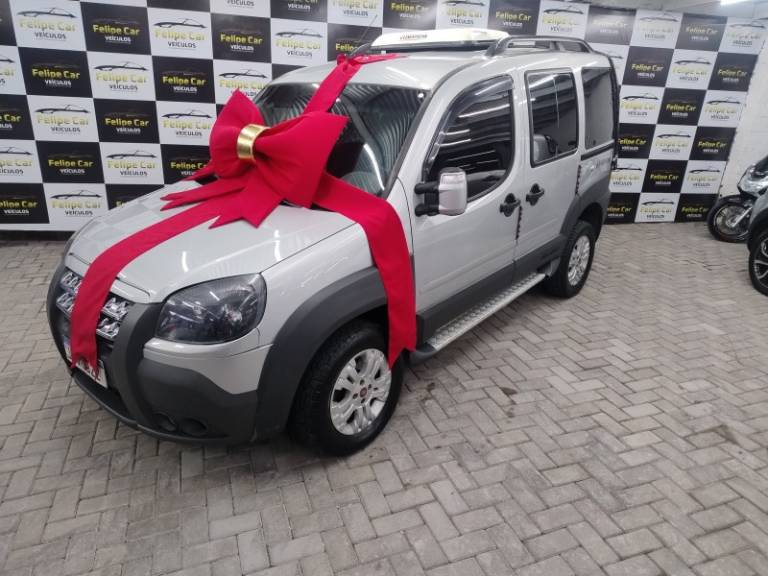 FIAT - DOBLÓ - 2012/2012 - Prata - R$ 44.900,00